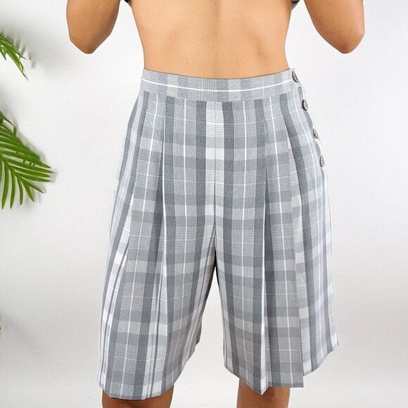 Vintage 90s Gray Plaid 2 Piece Set Preppy Business Casual Button Up Top & Shorts - Picture 4 of 10